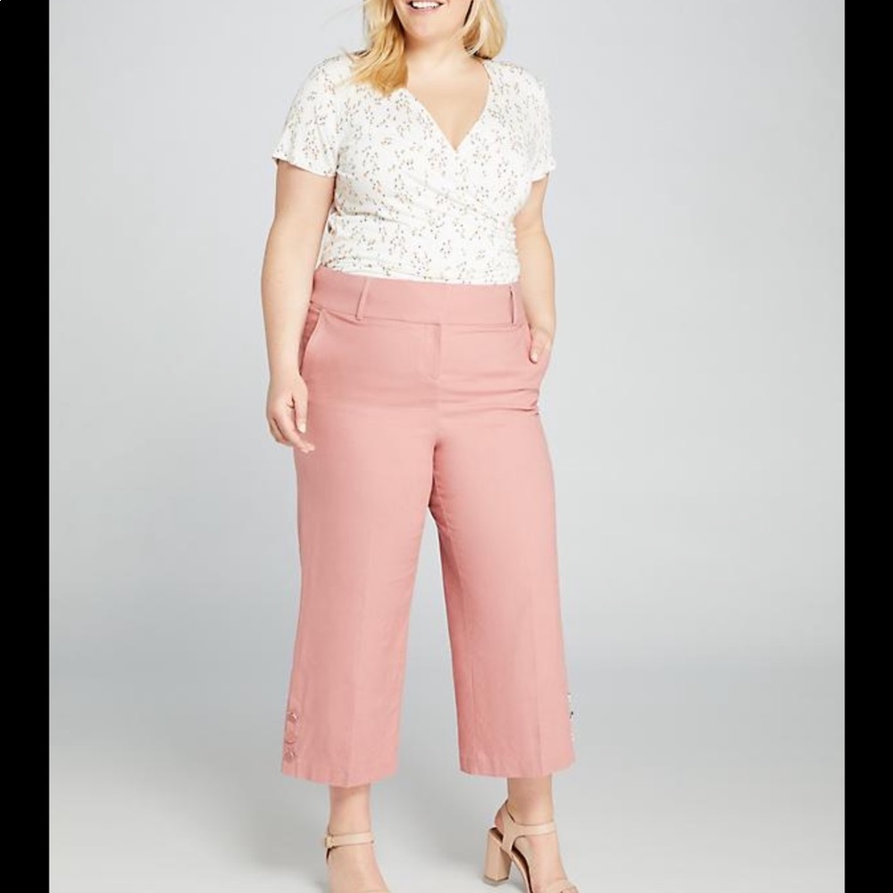 Lane Bryant Allie Pink Gaucho Sz 28